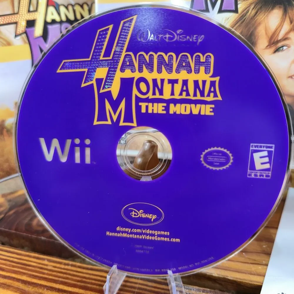 Hannah Montana Spotlight World Tour & The Movie - Nintendo Wii Lot of 2